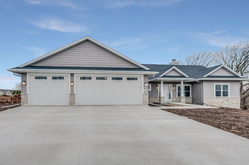 Garage Concrete Resurfacing in Des Moines, IA
